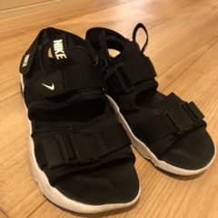 NIKE ナイキ キャニオンサンダルのサムネイル