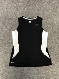 Nike ランニングウェア レディース Lサイズ 黒.白のサムネイル