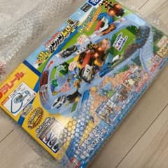 タカラトミー プラレール トミカと遊ぼう! くるぞわたるぞ! カンカン踏切セットのサムネイル