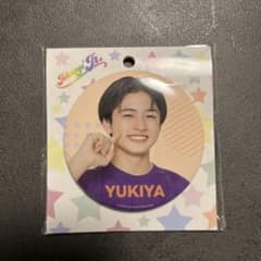 池川侑希弥　缶バッチのサムネイル