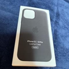 Apple iPhone 12 / 12 Pro レザーケース MagSafe…のサムネイル