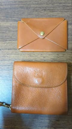 イルビゾンテ　キャメル　レザー 二つ折り財布＆カードケースのサムネイル