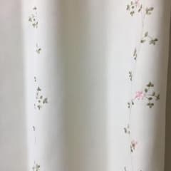ニトリ カーテン 2枚組 花柄 小花柄のサムネイル