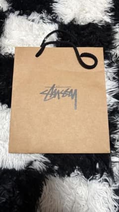 stuusy紙袋のサムネイル