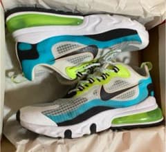 NIKEスニーカー⭐︎AirMax27.0 React Bauhausのサムネイル
