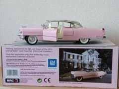 エルビスプレスリー1955年型ピンクキャデラックを忠実に再現したＭＲＣ製1/18 1/18】MRC エルヴィス・プレスリー 1955 ピンク キャデラック - メルカリ