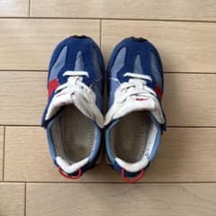 New Balance 327 15cmのサムネイル