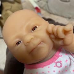 【最終値下げ】フルシリコンのリボーンドールの女の子のサムネイル