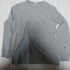 Champion グレー 長袖Tシャツ Lサイズのサムネイル