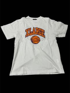 XLARGE バスケットボールロゴ Tシャツ ホワイト Mサイズのサムネイル