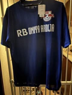 RB OMIYA ARDIJA Tシャツ 青のサムネイル