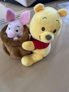 くまのプーさん　ぬいぐるみのサムネイル