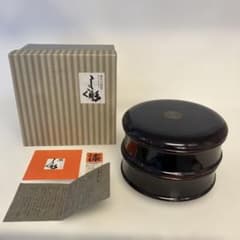 高級手造り　香川の漆器　しこく彫　四国彫 香川伝統漆器 しこく彫 つづみ型 二段丸重箱 四国工芸社 天然木 本漆塗
