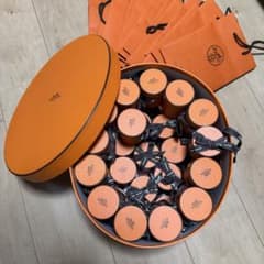 HERMES ツイリー 空箱 35個 紙袋 小13枚 - メルカリ