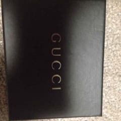 GUCCIのサムネイル