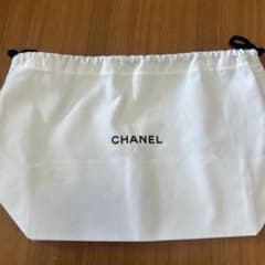 CHANEL シャネル 巾着 ポーチのサムネイル