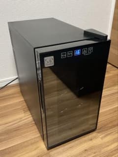 ワインセラー SunRuck SR-W208-K 8本収納 ペルチェ式 - メルカリ