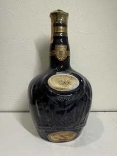 Chivas Regal 21年 ロイヤルサルート 青陶器ボトル 未開封 - メルカリ