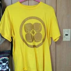 ももクロ 家紋Tシャツ 黄色 Mサイズのサムネイル