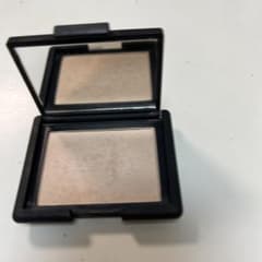 NARS ブラッシュのサムネイル