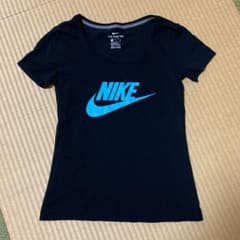 NIKE ナイキ Tシャツのサムネイル