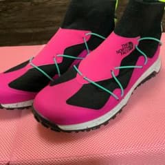 ノースフェイススニーカーのサムネイル
