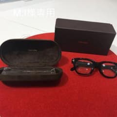 トムフォード サングラスのサムネイル