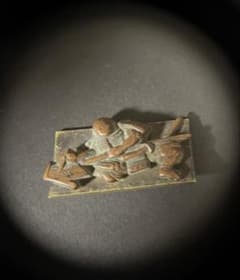 武者図 前金物 銅製 金銀象嵌 煙草入金具 骨董 提物 在銘 東山 明治