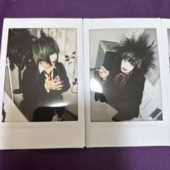 gulu gulu】【黒百合と影】チェキ4枚セット【烏名鳴】【哀