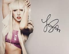 レディー・ガガ 直筆サイン入り写真 Lady Gaga レディ・ガガ s9 - メルカリ