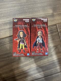 ワンピースFILMREDワーコレのサムネイル