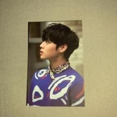 トレカ Wanna One パクジフンのサムネイル
