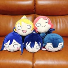 ラブライブ！メガジャンボ寝そべりぬいぐるみ 5体セット まとめ - メルカリ