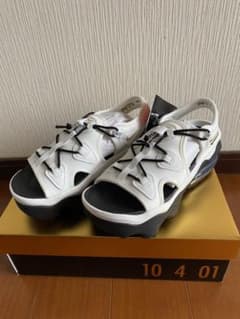 【新品未使用】NIKE ナイキ　エアマックスココ　25 限定のサムネイル