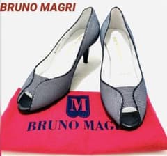 超美品！BRUNO MAGRI ブルーノマリ オープントゥ 22cmのサムネイル