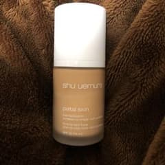 shu uemura ファンデーションのサムネイル