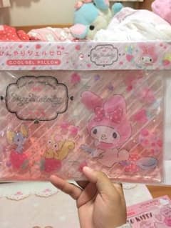 マイメロディ  氷枕♥ひんやりジェルピローのサムネイル