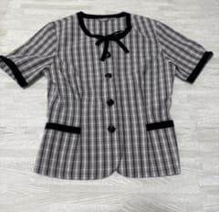 オーバーブラウス事務服のサムネイル