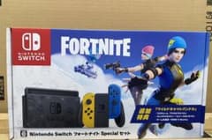 Switch 本体　フォートナイト　コード有のサムネイル