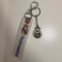 レアル・マドリード　キーホルダー レアル・マドリード キーホルダー 布製＋亜鉛合金製 2個連結 サッカー