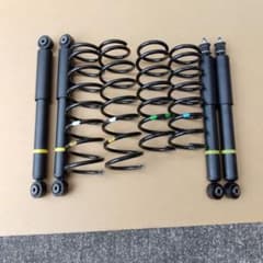 新車外し ジムニーJB64 純正ショックアブソーバー スプリング 一式