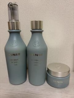 IGNIS エフフォーリア　乳液200g、化粧水200ml、クリーム50gのサムネイル