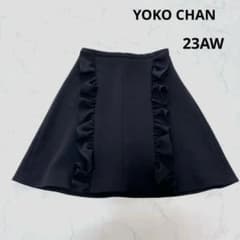 【未使用級】23AW ヨーコチャン ラッフル ミニ スカート フレア ブラック 未使用級】23AW ヨーコチャン ラッフル ミニ スカート フレア ブラック