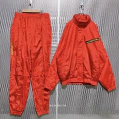 90s DIADORA ディアドラ ナイロン セットアップ 上下 赤ヴィンテージ 90s DIADORA ディアドラ ナイロン セットアップ 上下 赤ヴィンテージ
