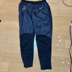 ド*ん様 【NIKE EKIDEN PACK エリートトラックパンツ Mサイズ】 NIKE EKIDEN PACK フェノム エキデン エリート トラックパンツL - メルカリ