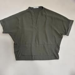 Urban Research スキッパーネック 半袖カットソー カーキのサムネイル