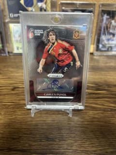 Panini カルレス・プジョル 直筆サインカードのサムネイル