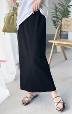 美品！classical elf 美脚見せ。大人ナチュラル Iラインスカートのサムネイル