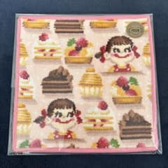 ［新品］フェイラー　ハンカチ　ペコちゃん　ペコスマイルケーキのサムネイル