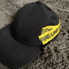 OFF-WHITE ファイヤーラインキャップのサムネイル